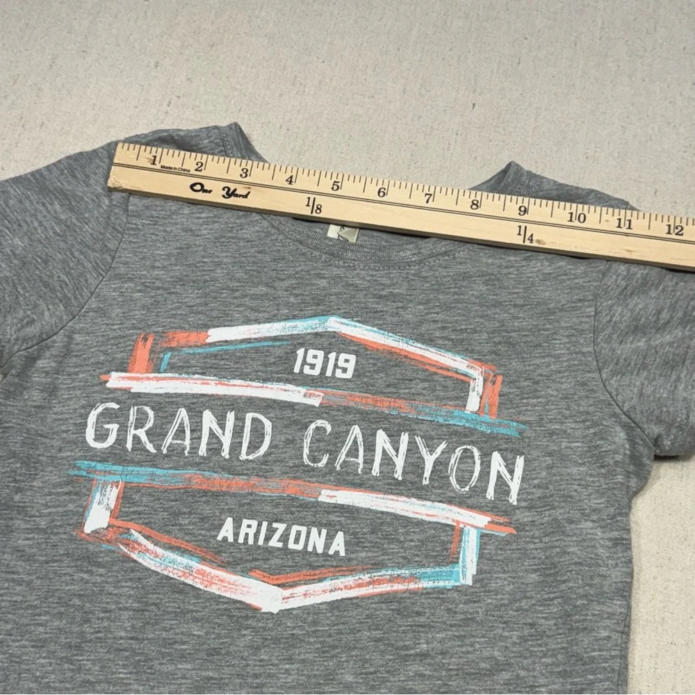 Ouray Gray Girls Tee with Grand Canyon Design - Size Medium